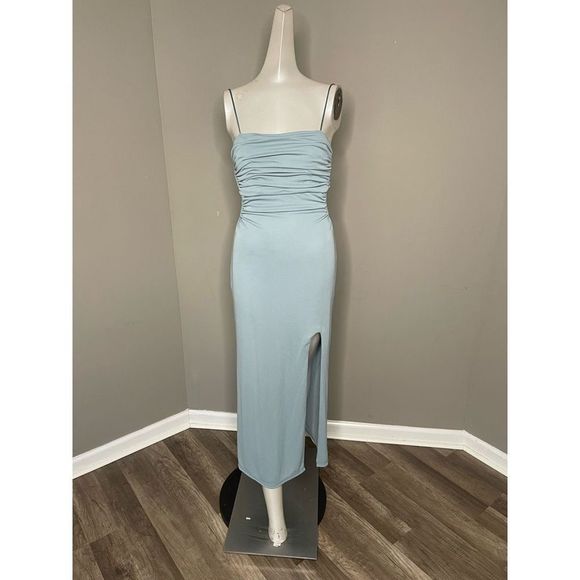 Cinq à Sept
Mariah Back-Cutout Slip Midi Dress - Picture 6 of 9